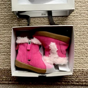 Brand new Ugg toddler boots