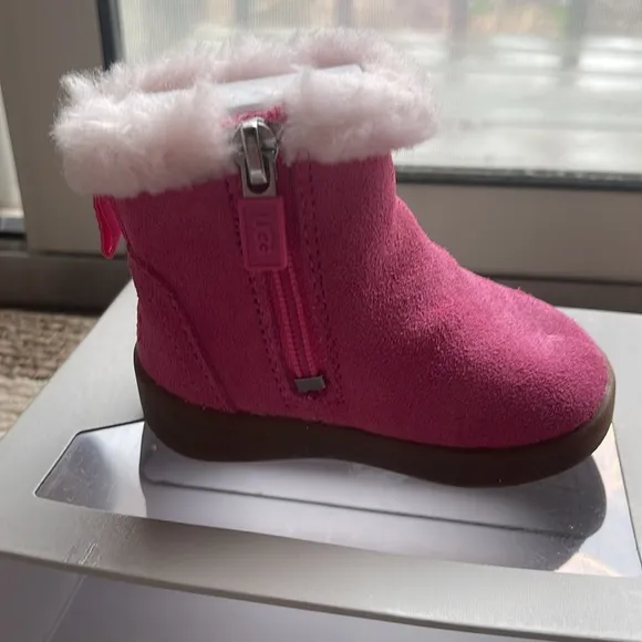 Brand new Ugg toddler boots