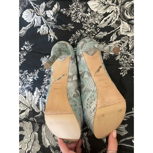 BRIAN ATWOOD Gorgeous Snake Peep Toe Pumps with Hidden Platform 7.5