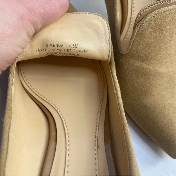 Brian Atwood Kendal Suede Block Heel Sz 7.5 Camel
