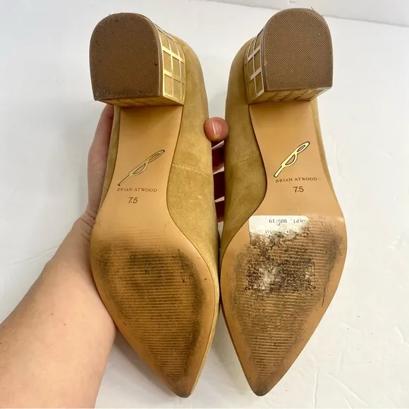 Brian Atwood Kendal Suede Block Heel Sz 7.5 Camel