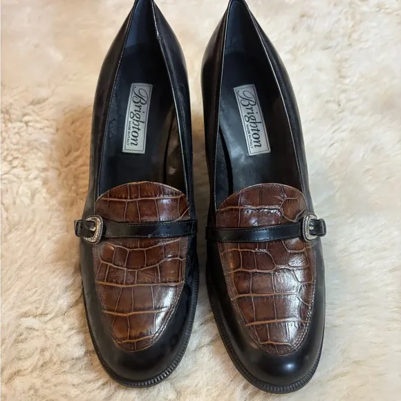 Brighton Women's Black and Brown Leather Loafers size 10