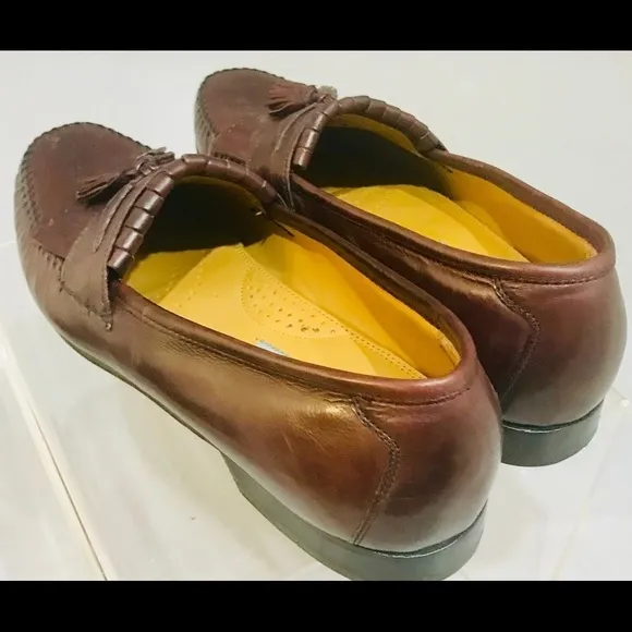 Brown Johnston &amp; Murphy men Loafers Sz 10m