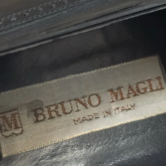 Bruno Magli Handmade in Italy Leather Wingtip Tassel Classic Loafers Size 9.5 N