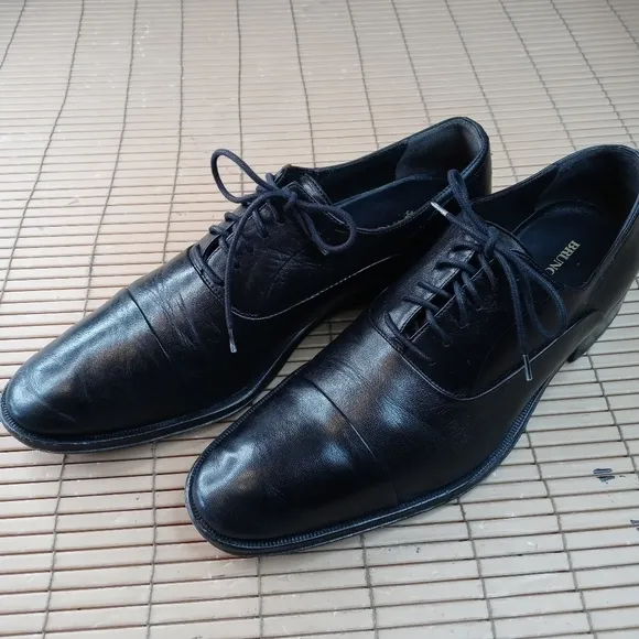 BRUNO MAGLI Mens Dress Shoes Soft Black Leather Italian Cap Toe Oxfords Sz 9.5M.