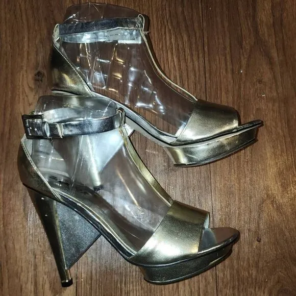 Bumper Mixed Metallic Sandal