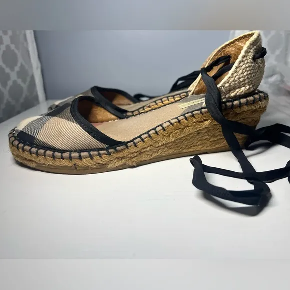 Burberry Black and Tan Espadrille Sandals