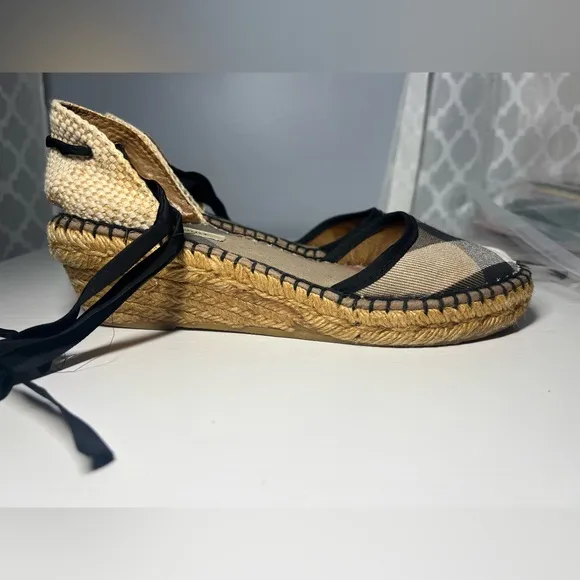 Burberry Black and Tan Espadrille Sandals