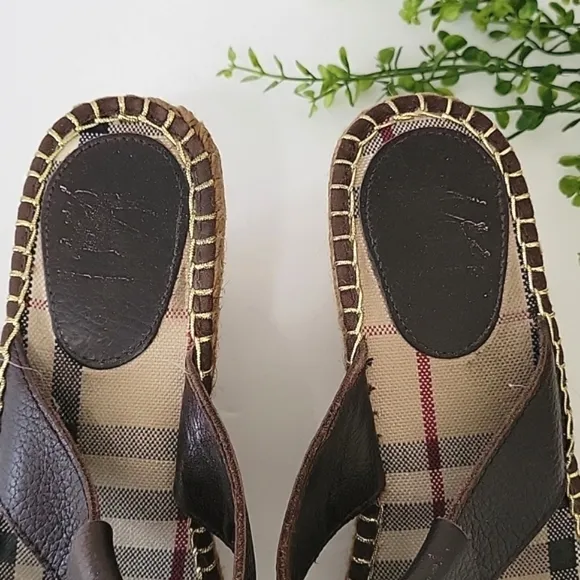 Burberry leather thong espadrille sandals women's size 39