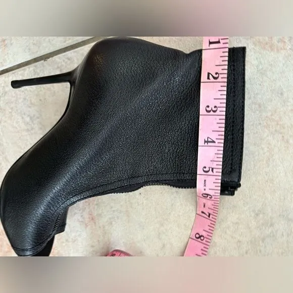 Burberry peep toe ankle bootie open toe dress shoes ankle boots zipper heels