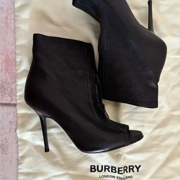Burberry peep toe ankle bootie open toe dress shoes ankle boots zipper heels