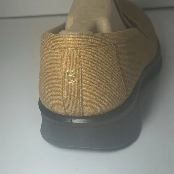 BZees For Lifestride Womens Gamma Slip-On Loafers - Medium &amp; Wide Width
