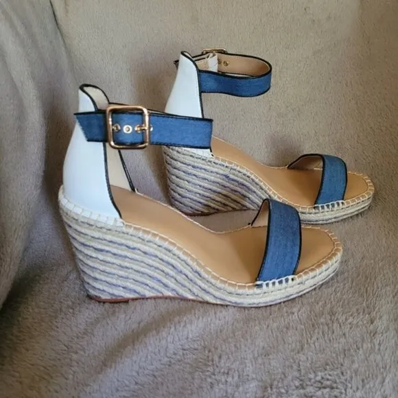 Cabi wedge espadrille sandals size 8