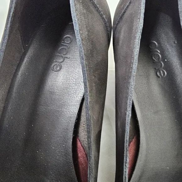 Cache Suede Color Block Heels Size 41 Black, Burgundy, and Yellow