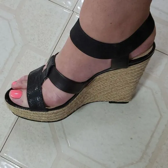 Calvin Klein 9M Ellison espadrille sandals black leather patent &amp; nubuck g…