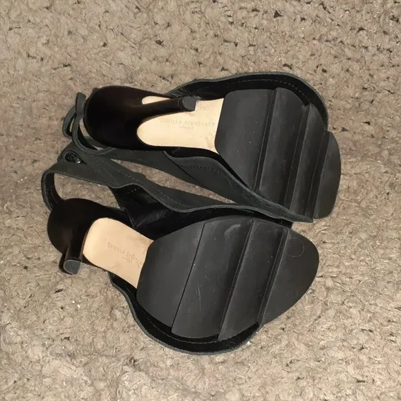CAMILLA SKOVGAARD-Charcoal Nubuck Flap/Black Leather Stiletto-Ankle Wrap-Sz37-NM