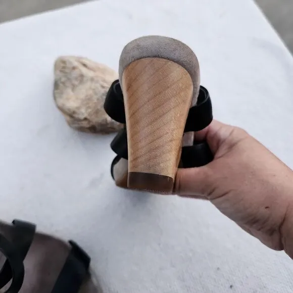 Camper Allegra black and tan block heel shoes