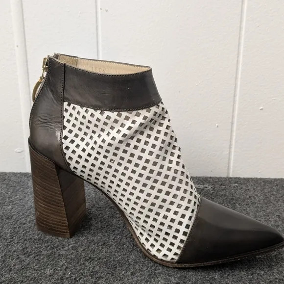 Capezzani Brown White Leather Heel Boots Womens Size 38