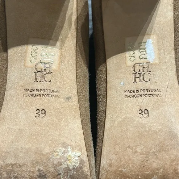 Carolina Herrera Suede Bow Detail Pumps Gold Block Kitten Heels Size 39 US 8.5