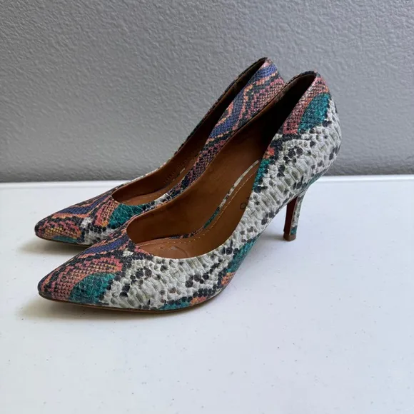 Carrano Womens Size 7 Multicolor Snake Print Pointed Toe Heel Pump Shoes