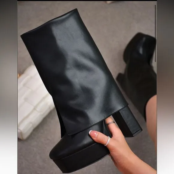 CATCH FLIGHTS NOT FEELINGS FOLDER OVER BOOTS