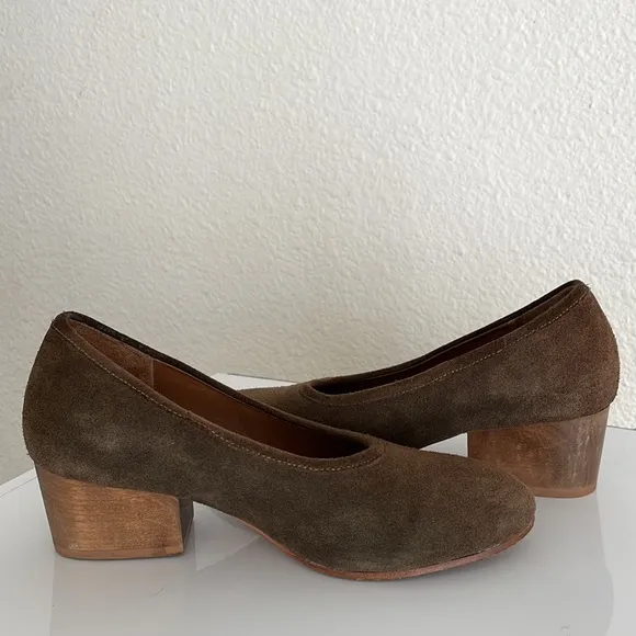 Ceri Hoover Gabriella Suede Block Heel Shoes Anthropologie