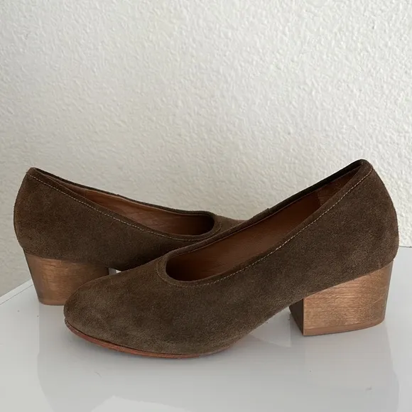 Ceri Hoover Gabriella Suede Block Heel Shoes Anthropologie