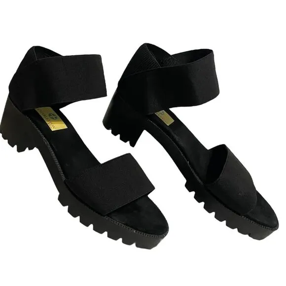 CHARLESTON SHOE CO. Original Monterey Sandal. Black insoles, black straps. Sz 10