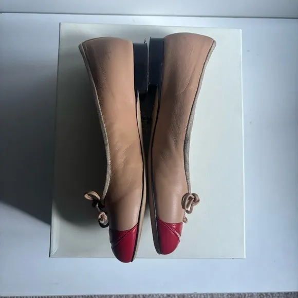 Charlotte Olympia Girls &quot;INCY KISS ME DARCY&quot; Beige Leather Ballet Flats Shoes