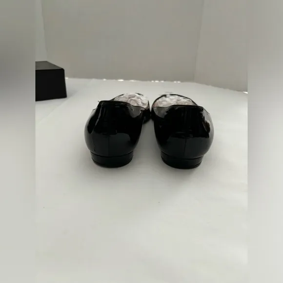 CHRISTIAN LOUBOUTIN BLACK PATENT PEEP-TOE WITH THE SIGNATURE RED SOLE SZ 40. 9.5
