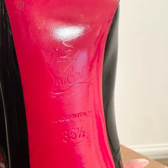 Christian Louboutin Black very privé Peep-Toe Heels