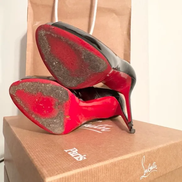 Christian Louboutin Black very privé Peep-Toe Heels