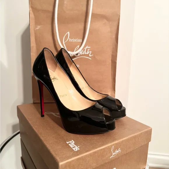 Christian Louboutin Black very privé Peep-Toe Heels