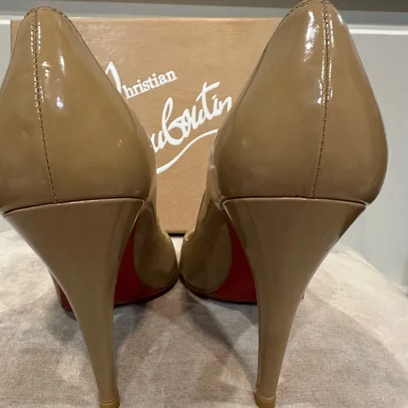 Christian Louboutin Classic Stiletto