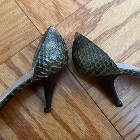 Christian Louboutin stiletto in peach  and khaki snake leather