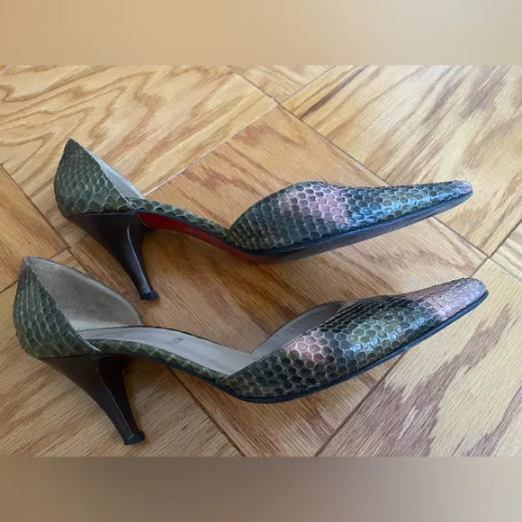 Christian Louboutin stiletto in peach  and khaki snake leather