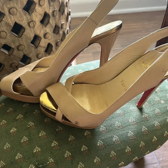 Christian Louboutin VERY CROISE 140 Beige Lt Brown Nude Leather Shoes