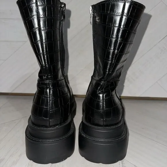 Chunky Platform Black Crocodile Style Boots Side Zipper Women Size 7 90's Style‎