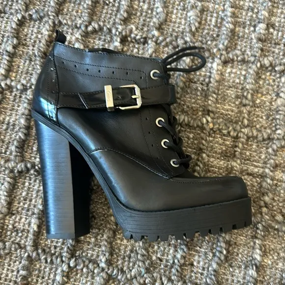 Circus By Sam Edelman Black Ankle Boots with Chunky Heel Size 7