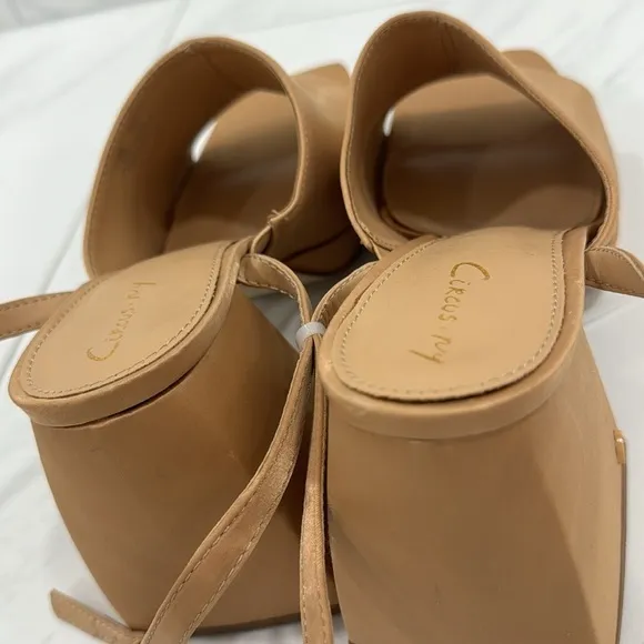 Circus by Sam Edelman Rosa Beige Miranda Platform Ankle Strap Sandal - Size 7.5