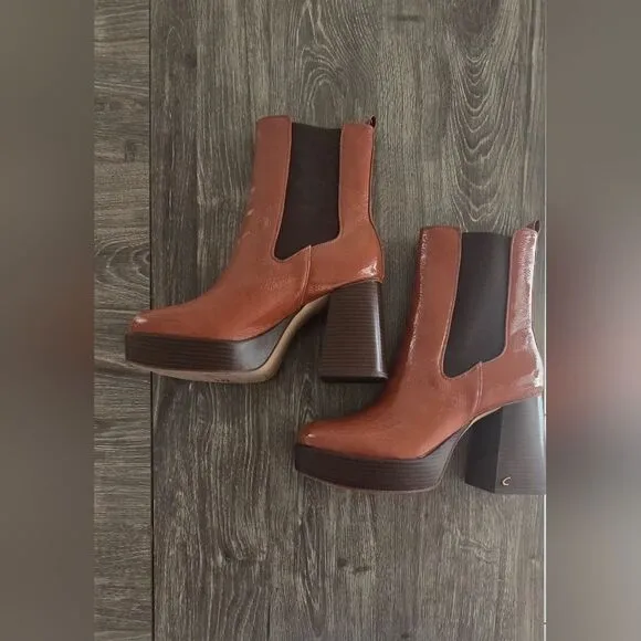 Circus by Sam Edelman platform boots Sise 10us