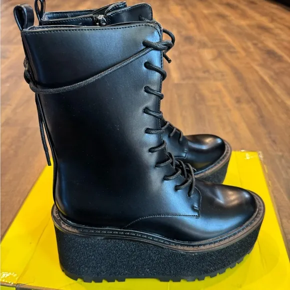 Circus NY by Sam Edelman Black Slater Lace Up Wedge Heel Boots