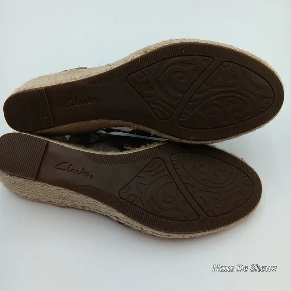 Clarks Artisan Petrina Gail Sage Nubuck Espadrille Wedge Sandals Womens Size 10W