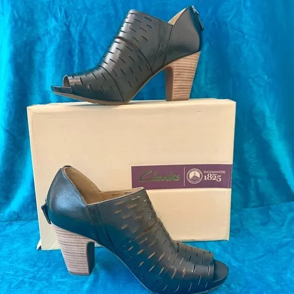 Clarks black leather Okena Sass shoes SZ womens 11 - Stacked 3.5 inch heel