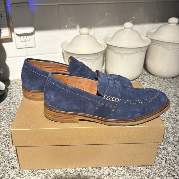 Clark’s Clarksdale Flow Suede Loafers Shoes