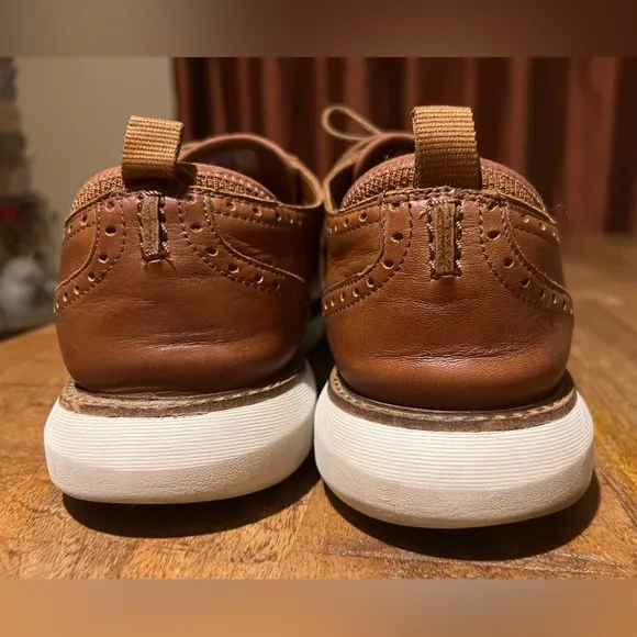 Clarks Mens Brantin Wing Brown Leather Casual Oxford Sneaker Shoes Sz 10 M