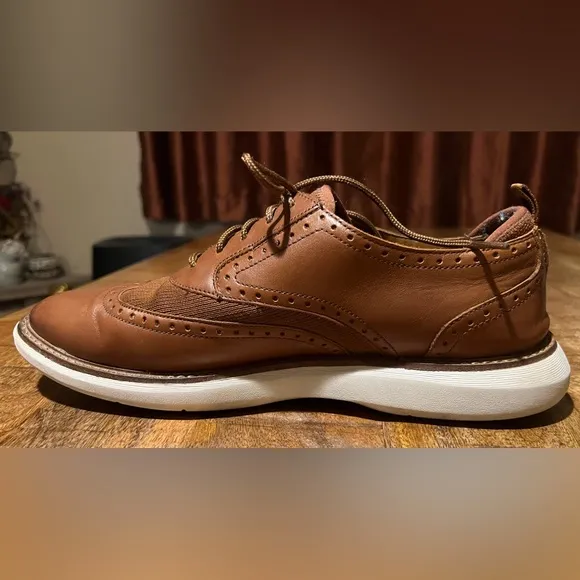 Clarks Mens Brantin Wing Brown Leather Casual Oxford Sneaker Shoes Sz 10 M