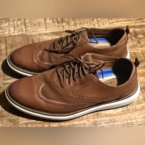 Clarks Mens Brantin Wing Brown Leather Casual Oxford Sneaker Shoes Sz 10 M