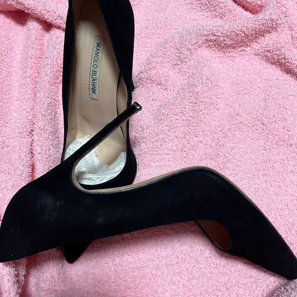 Classic sexy - Manolo Blahnik Stiletto BB 105 suede Heel Pumps VGUC 39 black