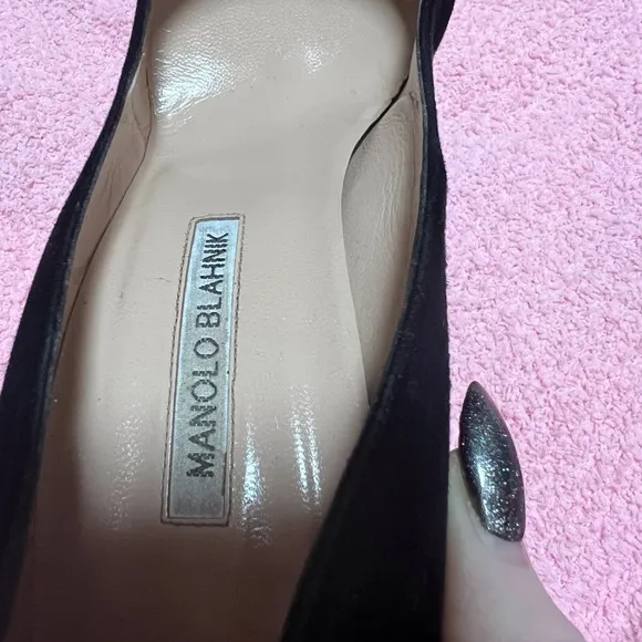 Classic sexy - Manolo Blahnik Stiletto BB 105 suede Heel Pumps VGUC 39 black